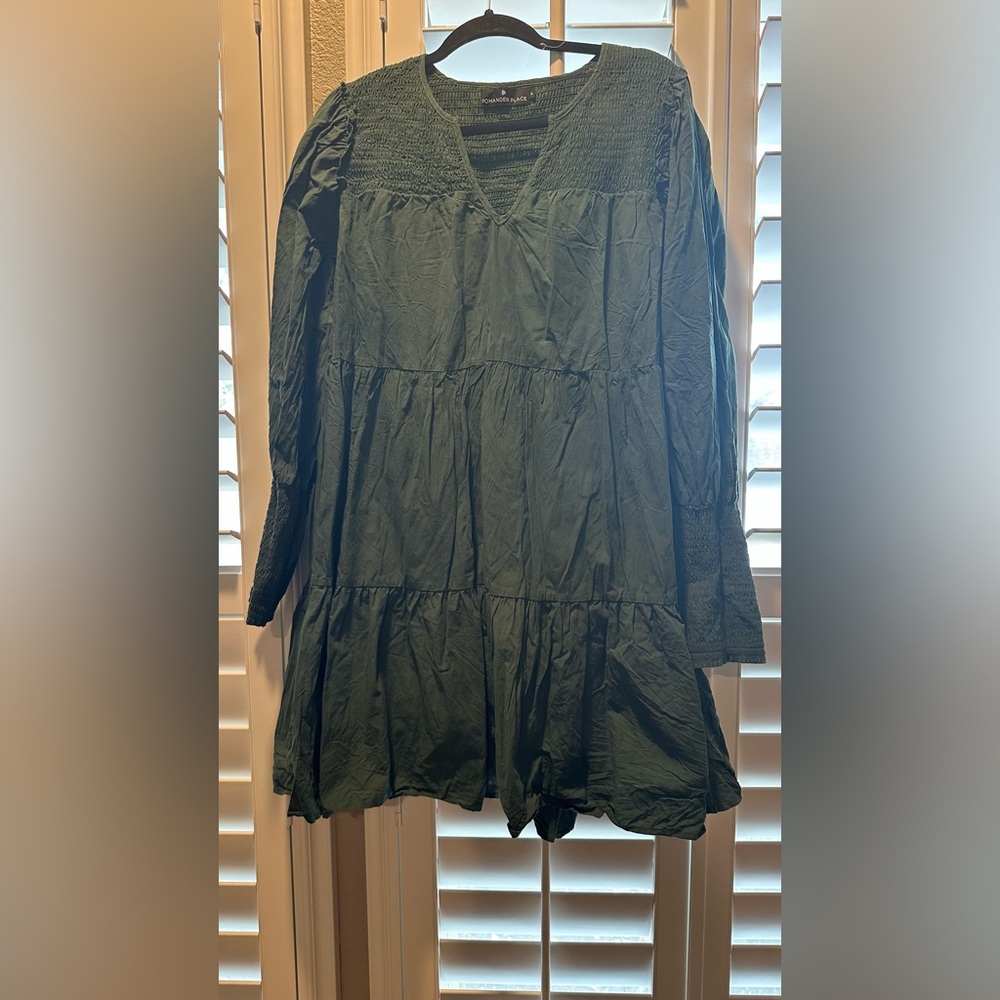 Pomander Place Green Dress